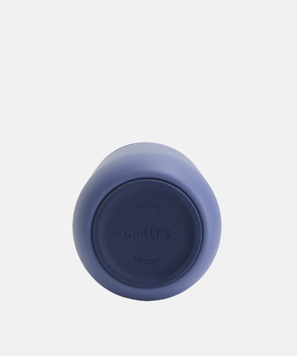 Base de la botella Chilly's azul de 500ml, detalle del anillo de silicona antideslizante.