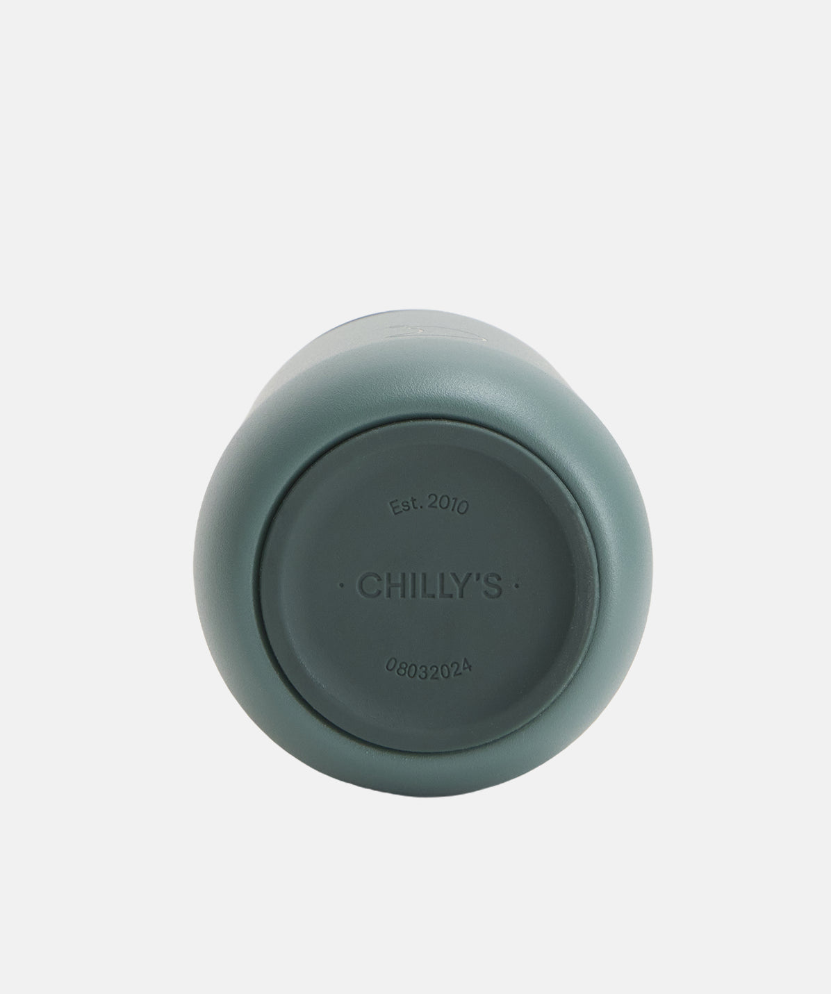 Base de la botella Chilly's Serie 2 verde pino de 500ml, detalle del anillo de silicona antideslizante.