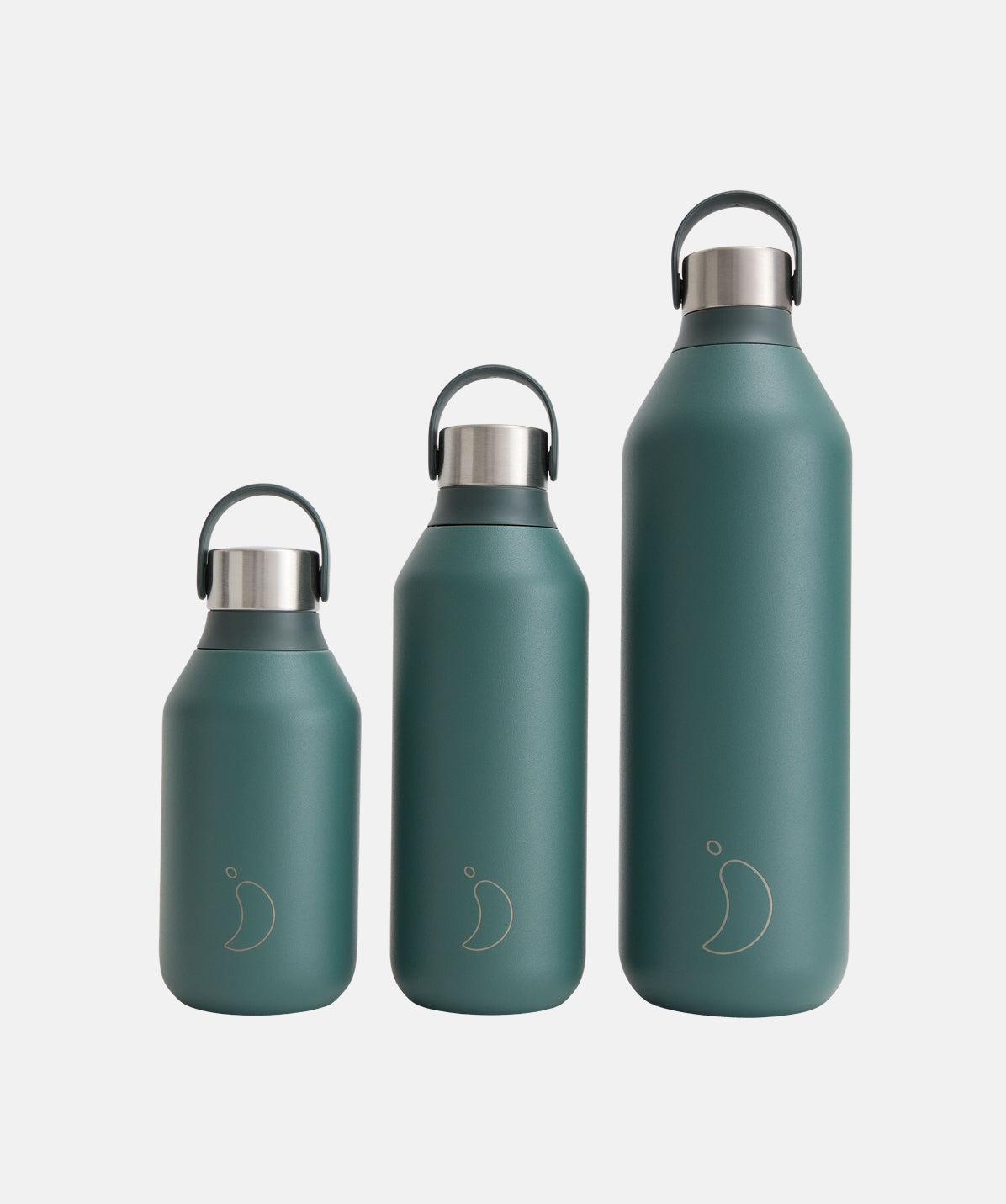 Distintos tamaños del termo Chilly's Serie 2 color verde pino, desde 350, 500 a 750 ml.