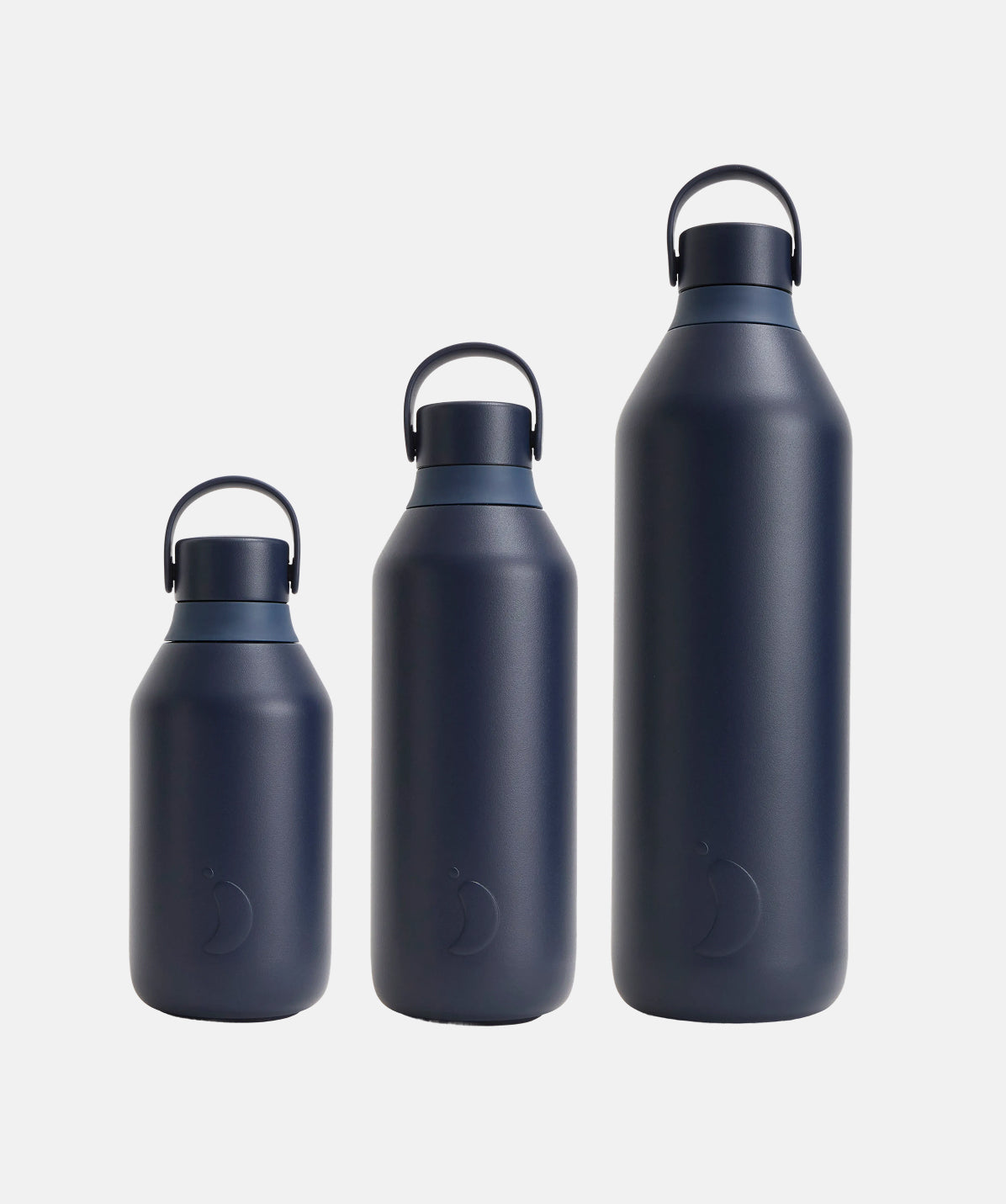 Comparativa visual de las botellas Chilly's Serie 3 Astral en tamaños 350ml, 500ml y 1000ml.