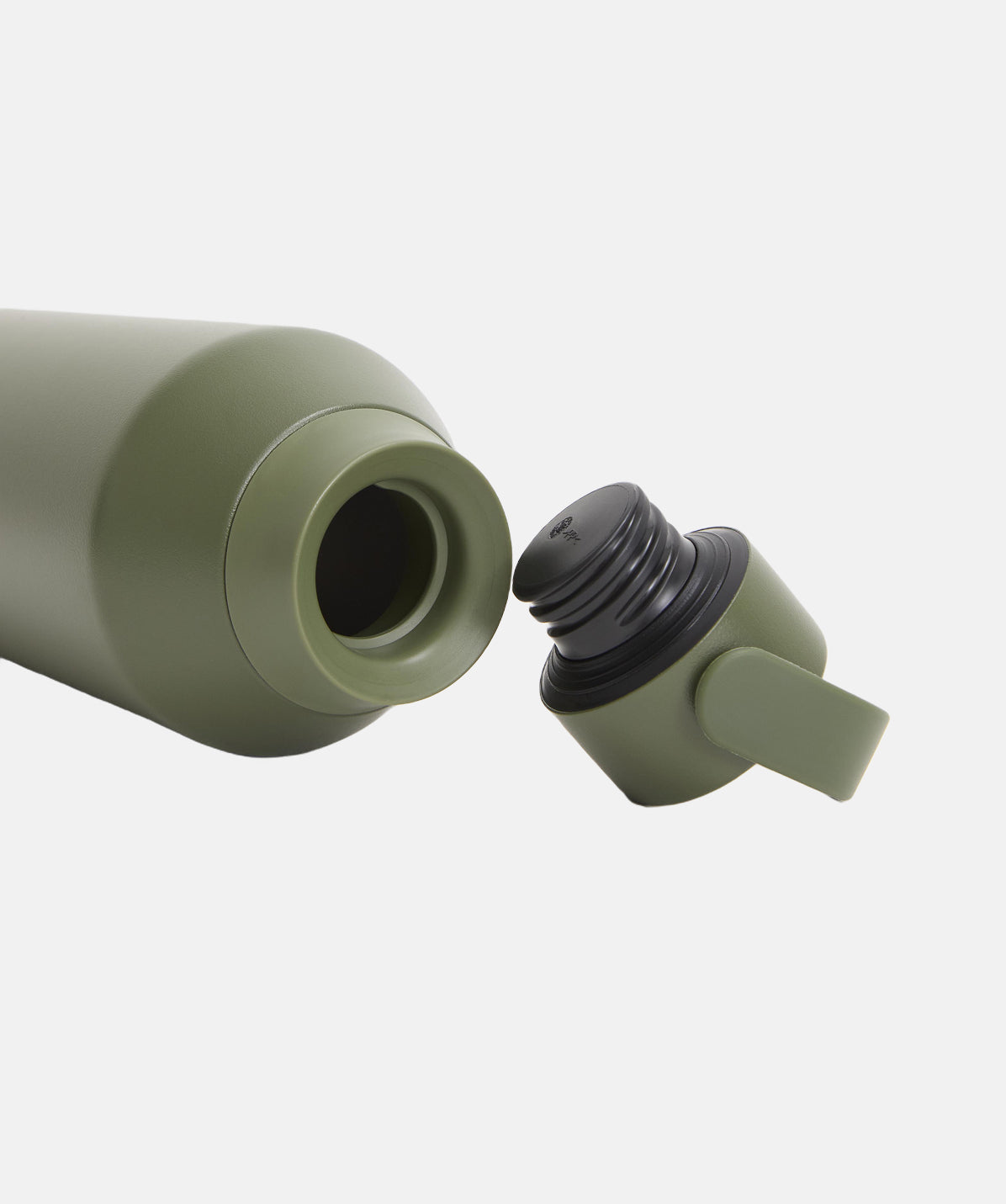 Botella Chilly's Serie 3 Cargo 1000ml abierta, fabricada en acero inoxidable post-consumo.