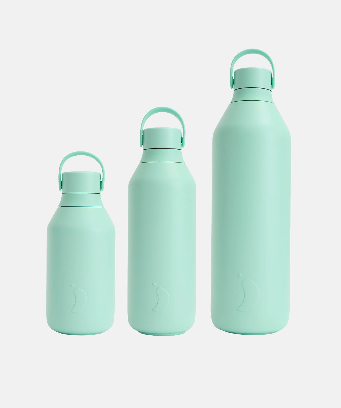 Vista comparativa de tamaños de la botella Chilly's Serie 3 Menta Opal en diferentes capacidades.