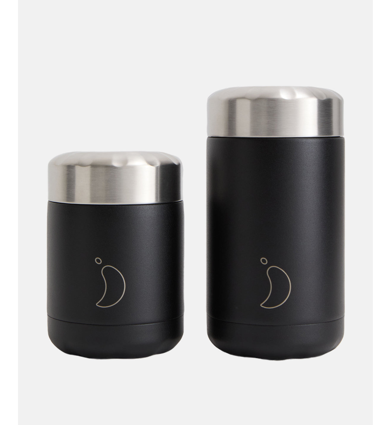 Termo de comida Chilly's negro mate de 500ml junto al de 300ml del mismo modelo, para comparar capacidad.