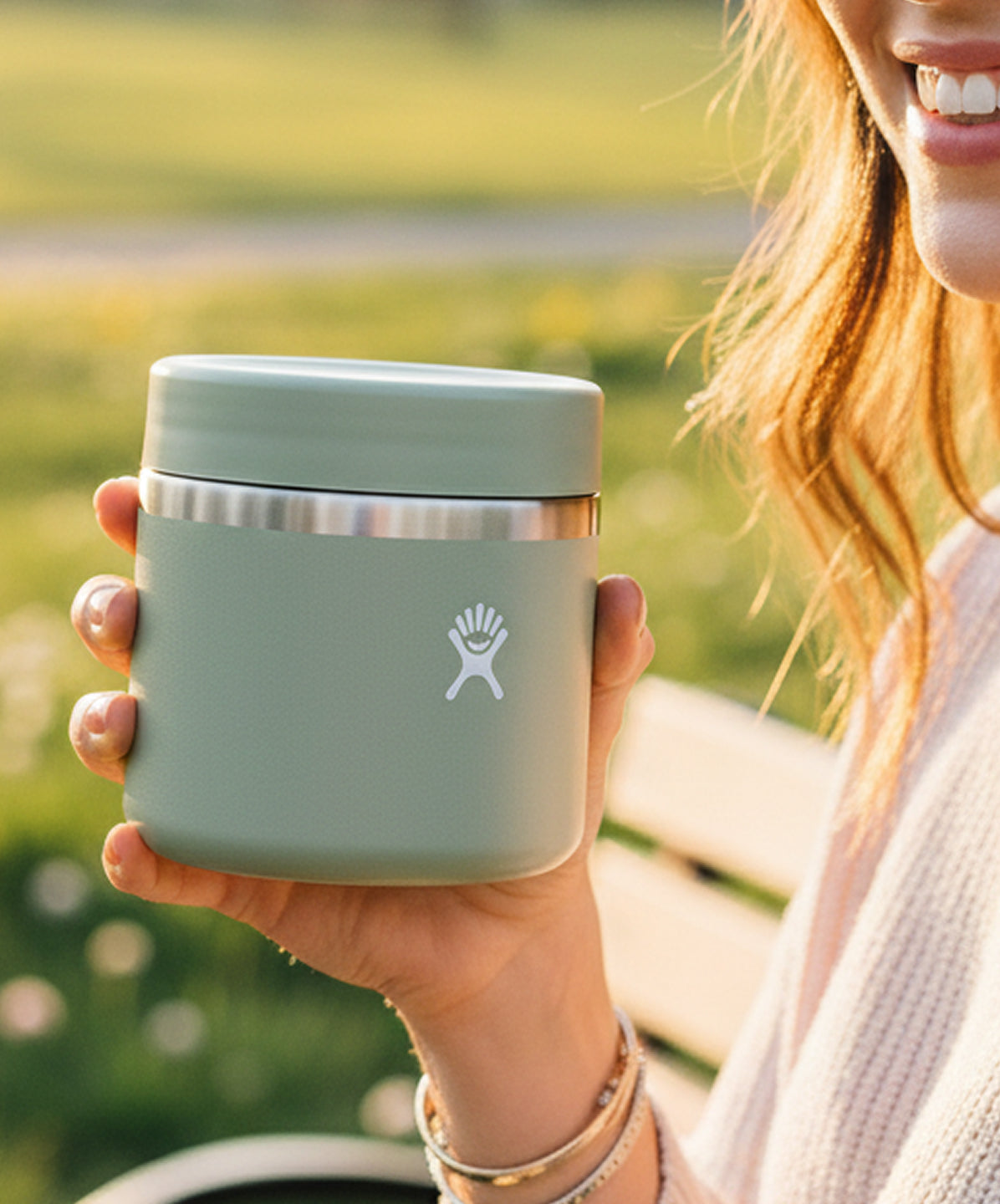 Termo para comida Hydro Flask Insulated Food Jar Agave 20oz. Ideal para picnic o llevar comida al parque o exterior.