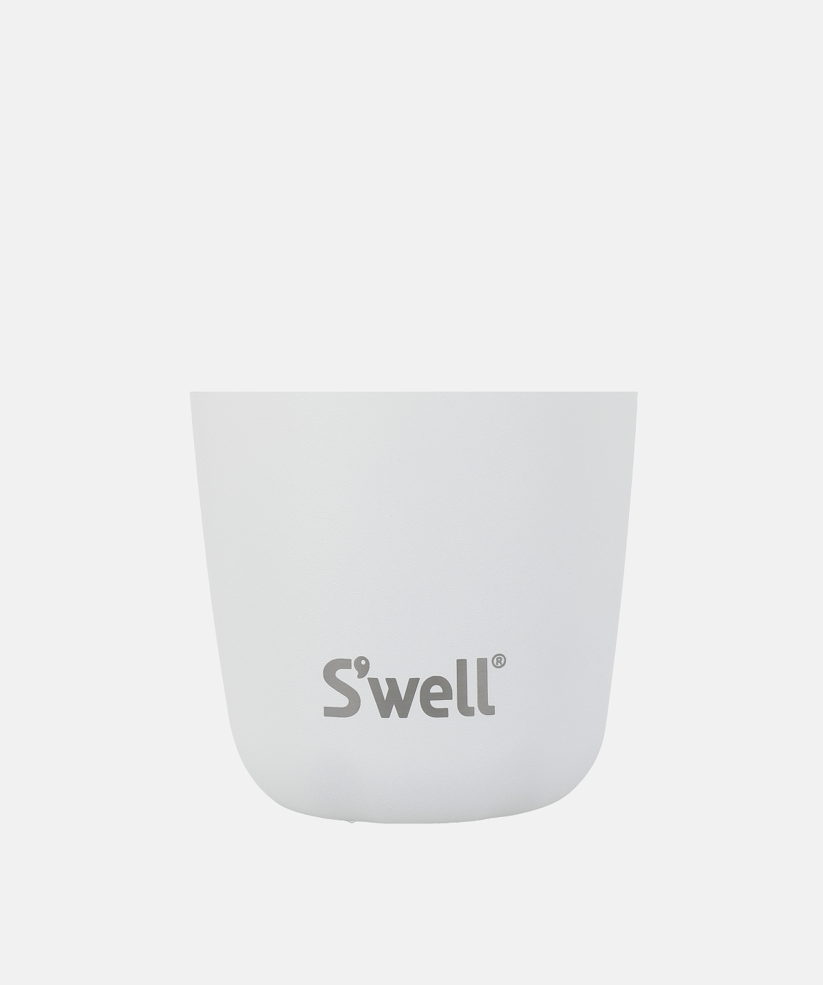 Detalle del logo grabado en el vaso de acero inoxidable S'well Tumbler Stone Moonstone.